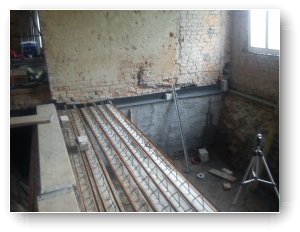 Vorbereitung für Ziegeleinhangdecke Vorbereitung für Ziegeleinhangdecke