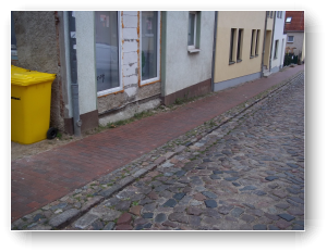 hier soll nun eine Fassade gemacht werden hier soll nun eine Fassade gemacht werden